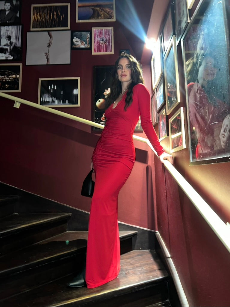 Robe longue rouge drapée