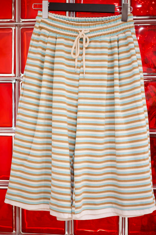 Short rayé taille élastique