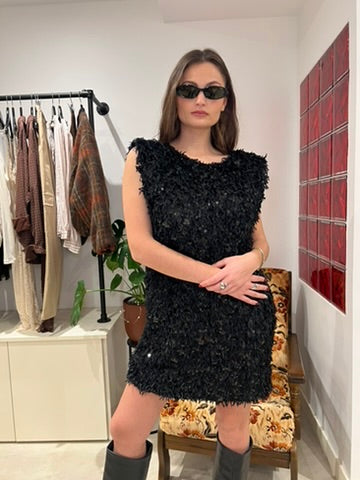 Robe à plumes et paillettes