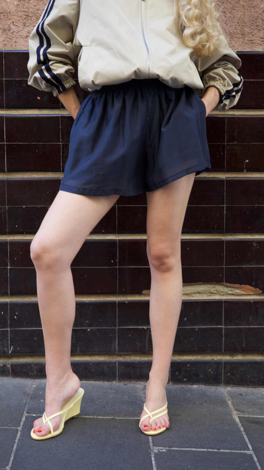 Short Fluide Bleu Marine – Taille Élastiquée