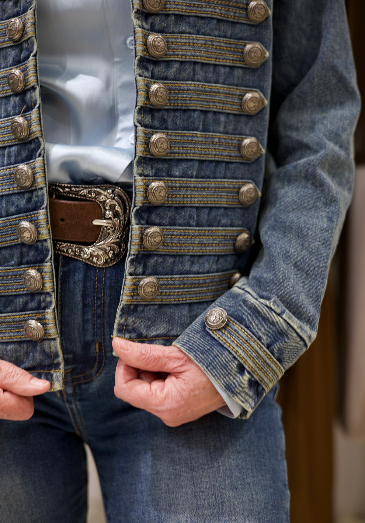 Veste en jean style officier