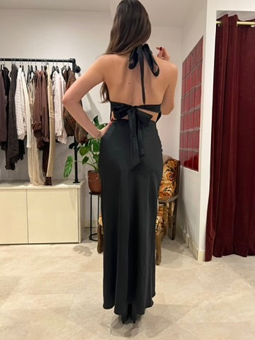 Robe longue noire dos nu