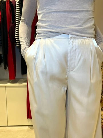 Pantalon fluide satiné écru