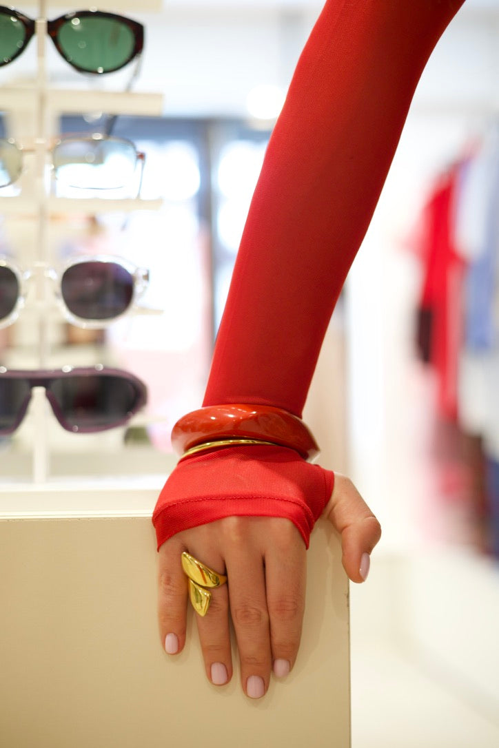 Haut rouge transparent