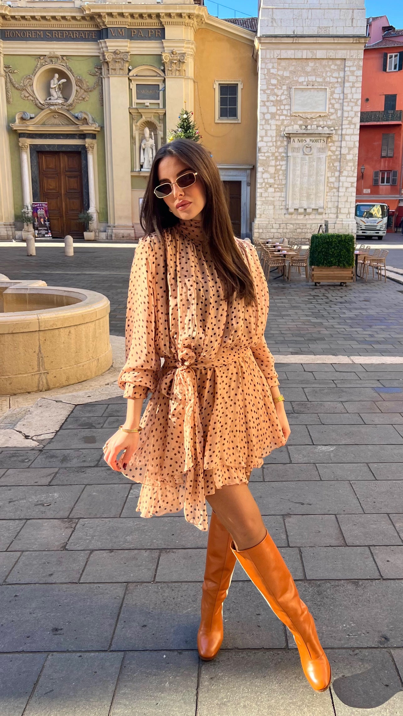 Robe fluide à pois