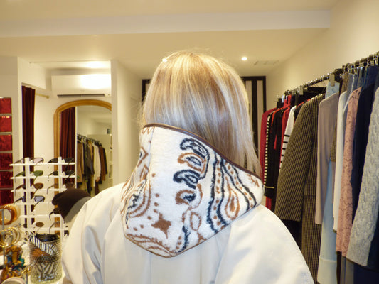 Capuche amovible en laine