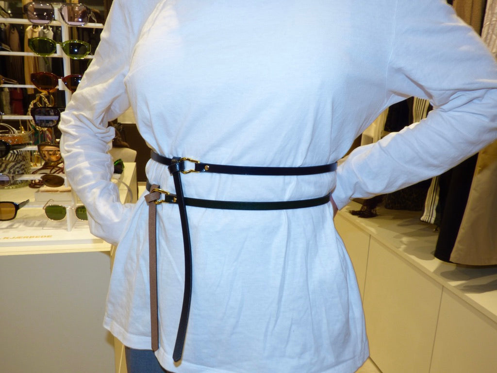 Ceinture fine en cuir