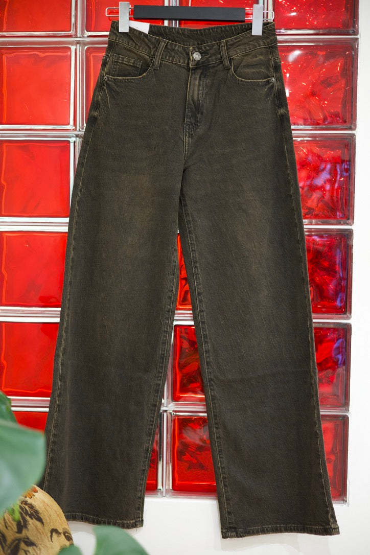 Jean droit taille haute marron délavé